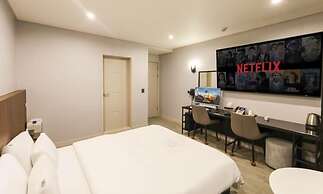 Grace Hotel