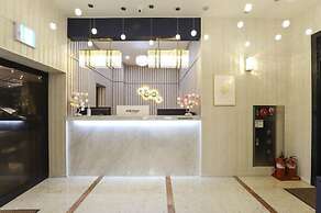 Grace Hotel