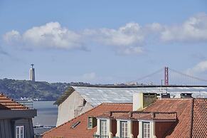 Cais Urban Lodge