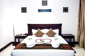 Tan Sokchea Boutique