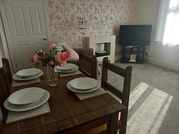 Remarkable 2-bed Apartment in Morpeth