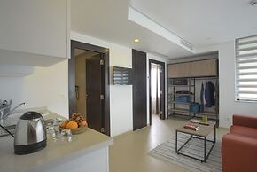 Maia Hotel Suites