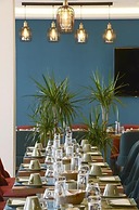 Maia Hotel Suites