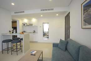 Maia Hotel Suites