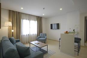 Maia Hotel Suites
