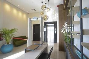 Maia Hotel Suites