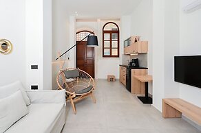 Marea Boutique Suites