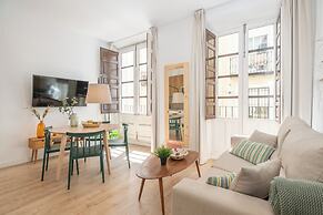 Apartamentos Luna Suites Palacio Dorita