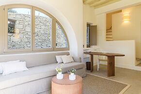 Camarades Mykonos