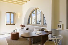 Camarades Mykonos