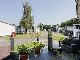 Lilac Lodge