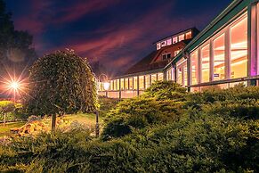 Mártoni Resort & Restaurant