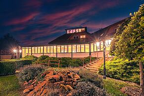 Mártoni Resort & Restaurant