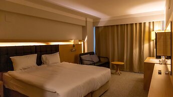 Lotus Park Hotel
