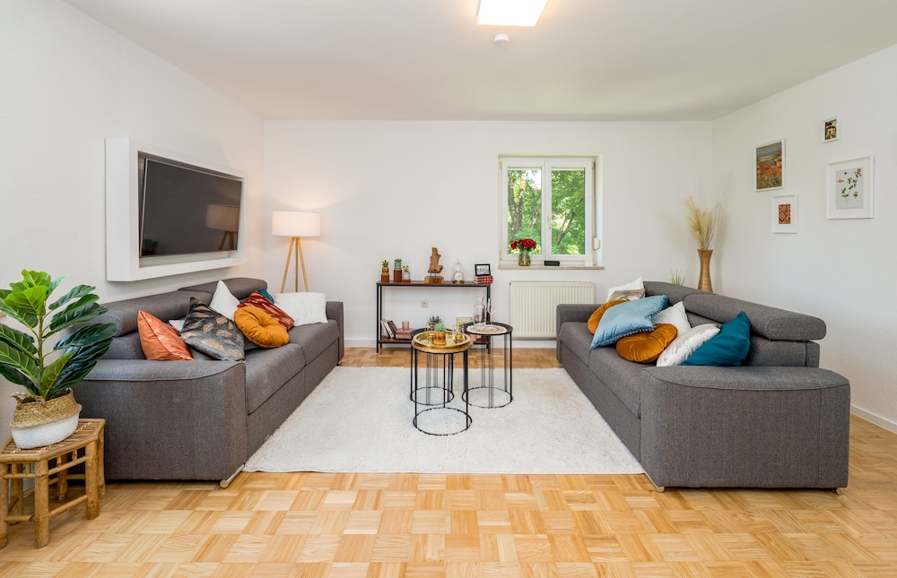 2OG Rechts 80m2 3-Zimmer Wohnung