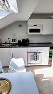DG Links 40m 2-Zimmer Wohnung