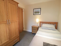 Whistle Stop Apartment