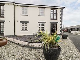 Whistle Stop Apartment