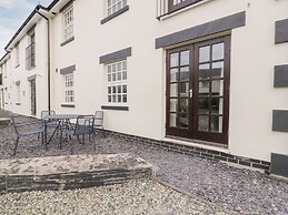 Whistle Stop Apartment