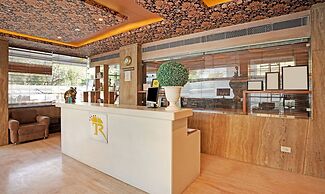 Treebo Royal Cm - City Center