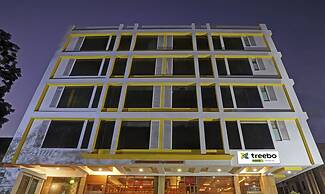 Treebo Royal Cm - City Center