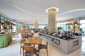 The Green Peak, ARTOTEL Curated