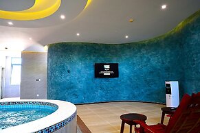 CASTLE BAYVIEW RESORT & SPA