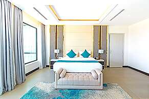 CASTLE BAYVIEW RESORT & SPA