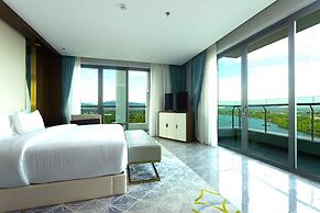 CASTLE BAYVIEW RESORT & SPA