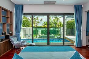 CASTLE BAYVIEW RESORT & SPA