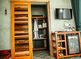 KAMPOT SWEET BOUTIQUE