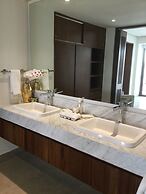 CONDO O BYTRVL2HM