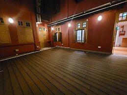 Wink @ Upper Cross Street - Hostel