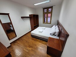 Wink @ Upper Cross Street - Hostel
