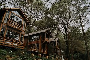 Amaya Retreat