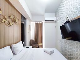 Fancy And Nice 1Br With Extra Room At Amartha View Apartment