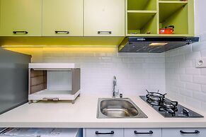 Fancy And Well Designed Studio At West Vista Apartment