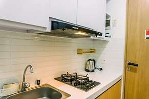 Cozy And Elegant Studio Apartment B Residence