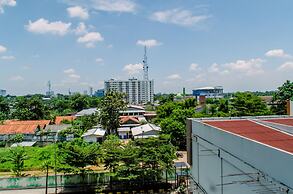 Fancy And Nice Studio At Serpong Greenview Apartment