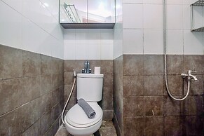 Fancy And Nice Studio At Green Pramuka City Apartment