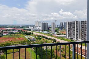 Spacious And Nice 2Br At Casa De Parco Apartment
