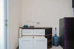 Comfort And Elegant Studio Apartment At B Residence