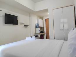 Nice And Cozy Studio At Vida View Makassar Apartment
