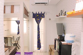 Stunning And Comfy Studio Apartment Transpark Juanda