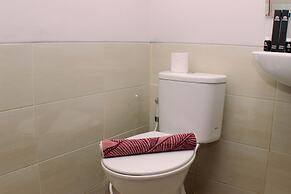 Stunning And Comfy Studio Apartment Transpark Juanda