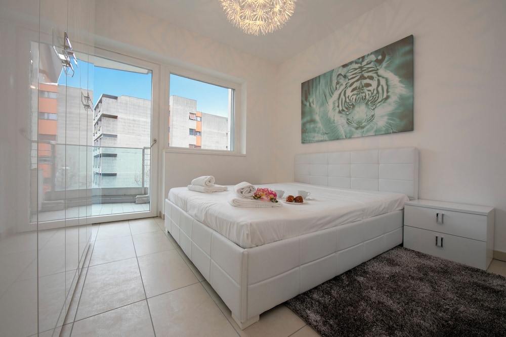 Via al Chioso Apartments