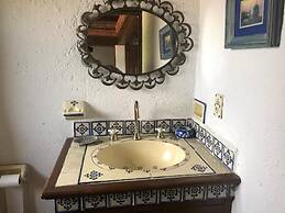 Rustic House With Excellent Finishes Very Comfortable