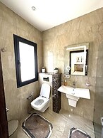 Lovely 3 Bedrooms Fully Equipped With Central Ac