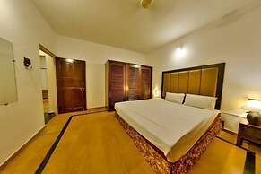 6bhk Villa With Private Pool and Fountain