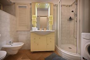 White Swan Boutique Apartments